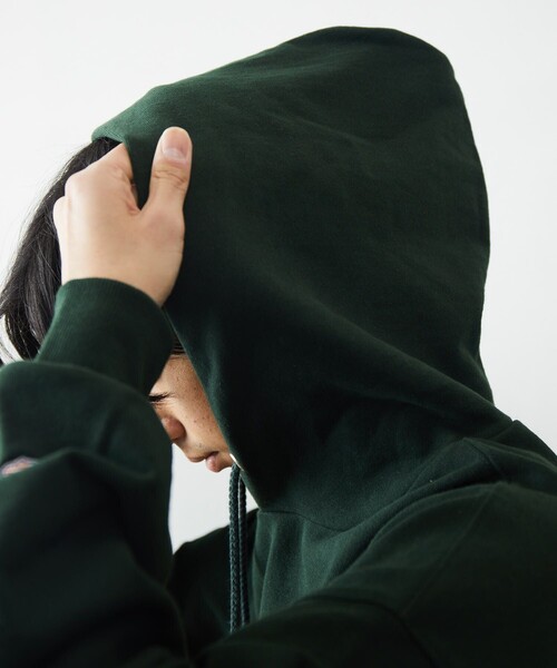 FREAK'S STORE（フリークスストア）の「FREAK'S STORE/フリークスストア フェルトロゴ SWEAT HOODIE/スウェット/サガラ/刺繍（パーカー・メンズ・グレー/グリーン/ブラック/ライトグレー・LARGE/MEDIUM）」の8枚目の写真