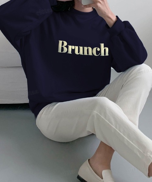 Dalfwin(ダールフィン)の「Brunchカラーロゴオーバーサイズスウェット(スウェット・レディース・ネイビー/ホワイト/グレー・FREE)」の8枚目の写真
