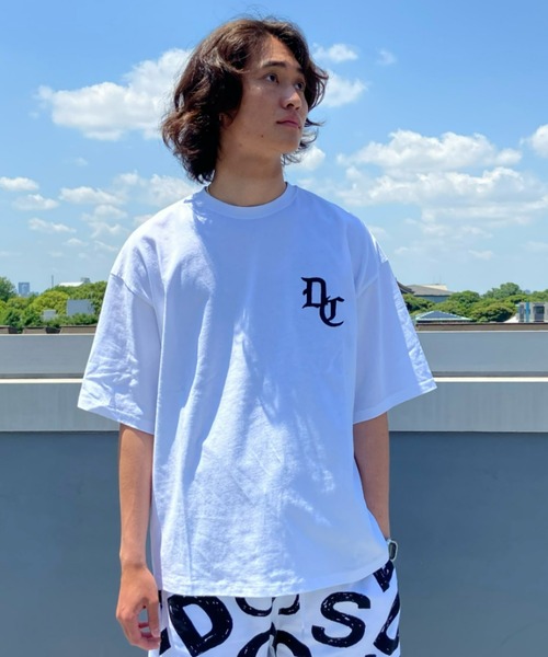 DC(ディーシー)の「DC/ディーシー オーバーサイズ バックロゴTシャツ/刺繍ロゴTee DST222014(Tシャツ/カットソー・メンズ・ベージュ/ホワイト/ブラック・M/L/2XL/XL)」の17枚目の写真
