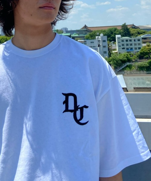 DC(ディーシー)の「DC/ディーシー オーバーサイズ バックロゴTシャツ/刺繍ロゴTee DST222014(Tシャツ/カットソー・メンズ・ベージュ/ホワイト/ブラック・M/L/2XL/XL)」の19枚目の写真