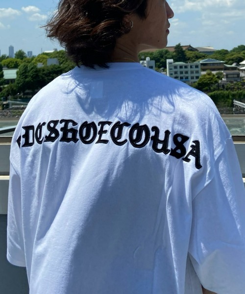 DC(ディーシー)の「DC/ディーシー オーバーサイズ バックロゴTシャツ/刺繍ロゴTee DST222014(Tシャツ/カットソー・メンズ・ベージュ/ホワイト/ブラック・M/L/2XL/XL)」の20枚目の写真