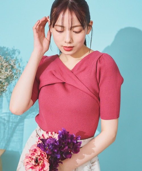 NOELA(ノエラ)の「ツイスト2WAYリブニット(ニット/セーター・レディース・ピンク/ブルー/ブラック/ブラウン/オフホワイト・フリー)」の19枚目の写真