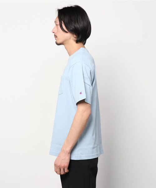Champion（チャンピオン）の「【別注】チャンピオン  SHORT SLEEVE POCKET T-SHIRT_ 限定コラボ（Tシャツ/カットソー・メンズ・ブルー/オリーブ/ホワイト/ブラック・LL/S/M/L）」の6枚目の写真