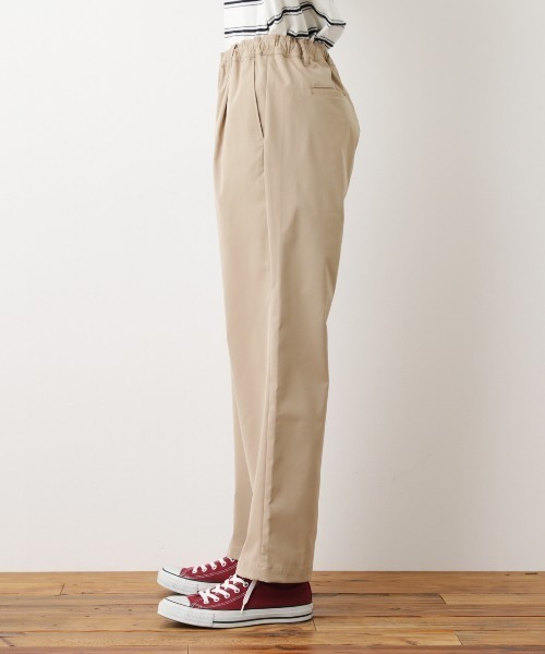 RODEO CROWNS WIDE BOWL（ロデオクラウンズワイドボウル）の「ストレッチタックパンツ（チノパンツ・メンズ・ベージュ/ブラック・LARGE/MEDIUM）」の3枚目の写真