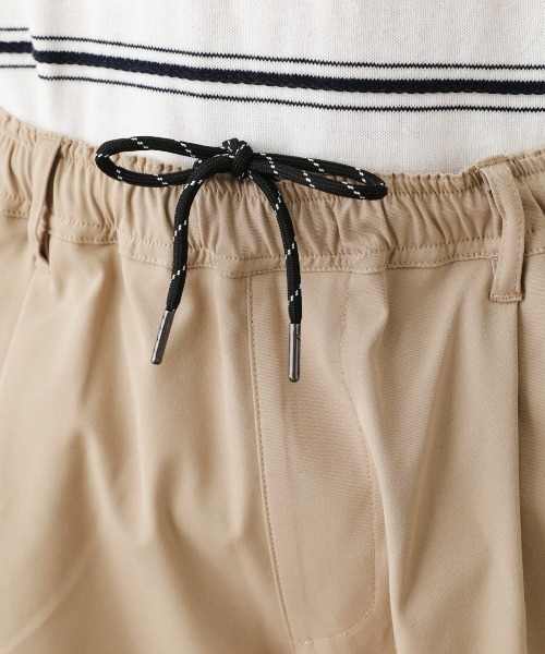 RODEO CROWNS WIDE BOWL（ロデオクラウンズワイドボウル）の「ストレッチタックパンツ（チノパンツ・メンズ・ベージュ/ブラック・LARGE/MEDIUM）」の13枚目の写真