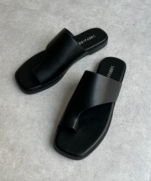 Chez toi（シェトワ）の「フラットトングサンダル（サンダル・レディース・グレー/オフホワイト/ブラック・S/M/L）」の3枚目の写真