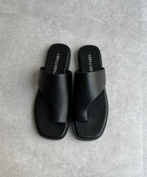 Chez toi（シェトワ）の「フラットトングサンダル（サンダル・レディース・グレー/オフホワイト/ブラック・S/M/L）」の7枚目の写真