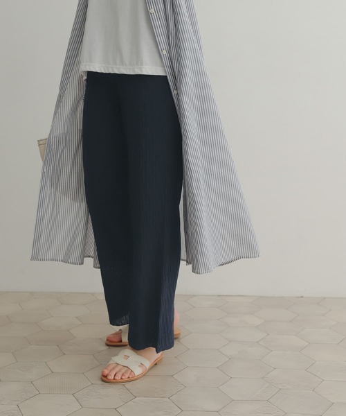 URBAN RESEARCH DOORS(アーバンリサーチドアーズ)の「シャーリングKNITパンツ(その他パンツ・レディース・ブラウン/ネイビー・MEDIUM)」の16枚目の写真