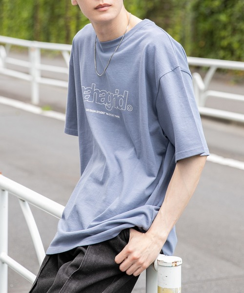 MAHAGRID（マハグリッド）の「【UNISEX】MAHAGRID／THIRD LOGO TEE　2277558（Tシャツ/カットソー・レディース・ホワイト/チャコール/ライトブルー/ブラック/レッド/クリーム・X-LARGE/MEDIUM/LARGE/SMALL）」の6枚目の写真