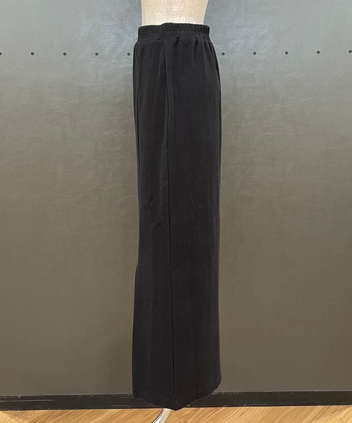 PAGEBOY（ページボーイ）の「カットスリットナロースカート（スカート・レディース・オフホワイト/ブラック/チャコールグレー・FREE）」の5枚目の写真