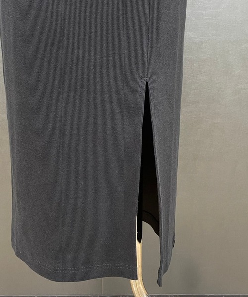 PAGEBOY（ページボーイ）の「カットスリットナロースカート（スカート・レディース・オフホワイト/ブラック/チャコールグレー・FREE）」の8枚目の写真