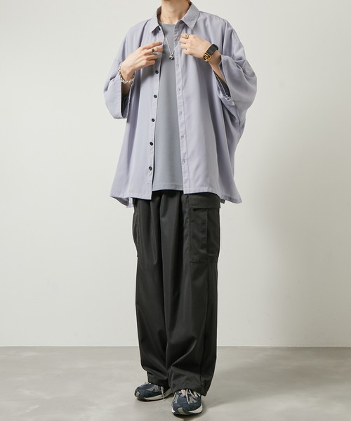 iisy（イージー）の「【 iisy 】ドルマンライクバックプリントシャツ（シャツ/ブラウス・メンズ・ブラック/ライトグレー・S/M/L/XL）」の18枚目の写真