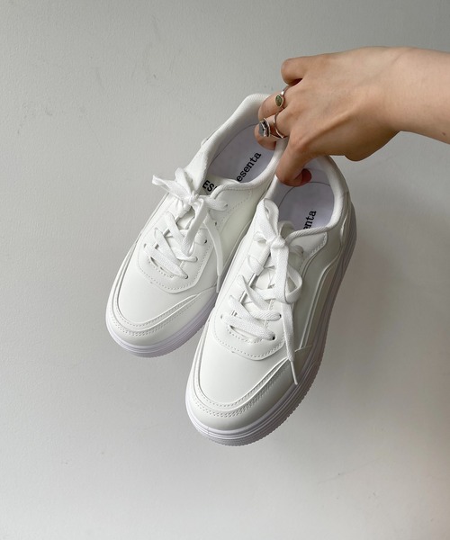 ノン♡様 AS KNOW AS plus（アズノゥアズプラス）の「ロゴ 厚底スニーカー