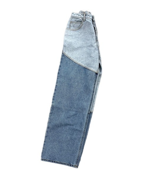 Chikashitsu +(チカシツプラス)の「【Chikashitsu +/チカシツプラス】switch design denim pants/ワイドデニム ブルーデニム デニムパンツ ボトム ズボン(デニムパンツ・メンズ・ライトブルー・M/L)」の16枚目の写真