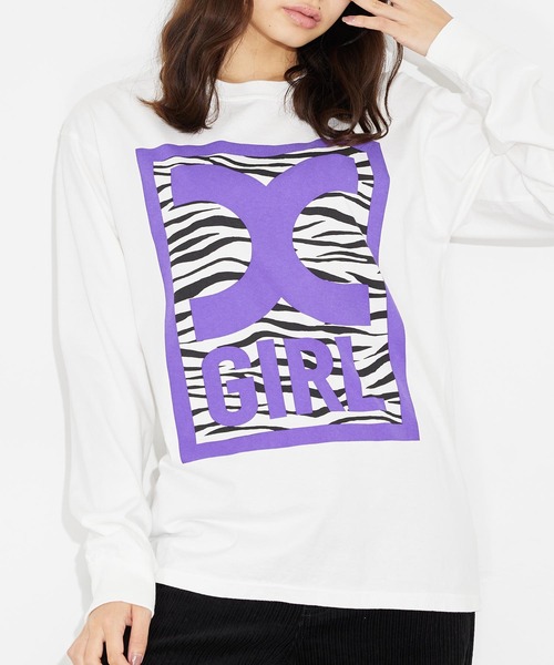 X-girl（エックスガール）の「TIGER BOX LOGO L/S TEE（Tシャツ/カットソー・レディース・ホワイト/ベージュ/ブラック・L/XL/M/S）」の2枚目の写真