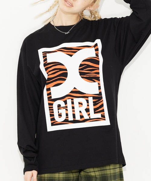 X-girl（エックスガール）の「TIGER BOX LOGO L/S TEE（Tシャツ/カットソー・レディース・ホワイト/ベージュ/ブラック・L/XL/M/S）」の3枚目の写真