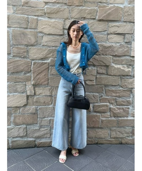 MOUSSY（マウジー）の「RIPPED HEM WIDE FLARE（デニムパンツ・レディース・ライトブルー・1/0/2）」の20枚目の写真