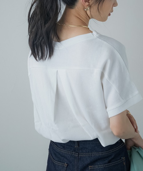 Fashion Letter（ファッションレター）の「Vネックコットンワッフルカットソー（Tシャツ/カットソー・レディース・ブラック/オフホワイト/チャコール・M）」の13枚目の写真