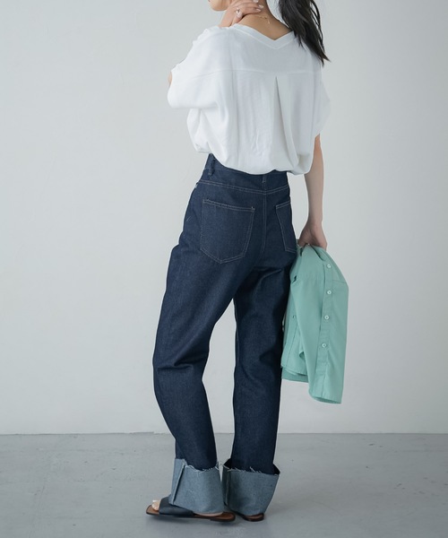 Fashion Letter（ファッションレター）の「Vネックコットンワッフルカットソー（Tシャツ/カットソー・レディース・ブラック/オフホワイト/チャコール・M）」の19枚目の写真
