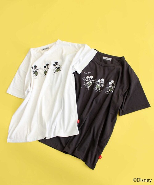 AVIREX(アヴィレックス)の「【直営店限定】AVIREX/MICKEY MOUSE 333 T-SHIRT/ アヴィレックス/ミッキーマウス 333 ティーシャツ(Tシャツ/カットソー・レディース・ホワイト/チャコール・F)」の14枚目の写真