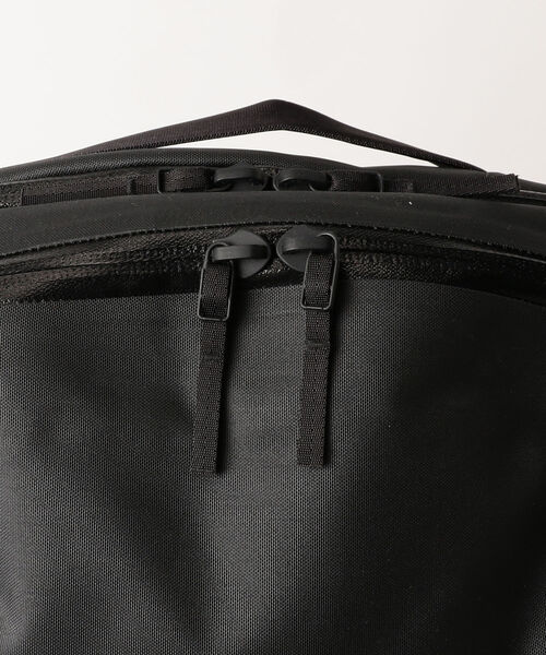 International Gallery BEAMS(インターナショナルギャラリービームス)の「VEILANCE / NOMIN PACK(トートバッグ・メンズ・ブラック・ONE SIZE)」の11枚目の写真