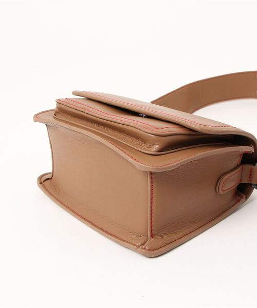 HVISK（ヴィスク）の「【HVISK】RENEI SOFT（ショルダーバッグ・レディース・ダークブラウン・FREE）」の4枚目の写真