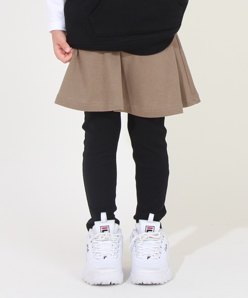 BABYDOLL（ベビードール）の「【プチプラ】通販限定 10分丈スカッツ(無地) 7140K（その他パンツ・キッズ・パープル/ピンク/イエロー/ライトインディゴブルー/バイオレット/ブラック系1/ライトイエロー/ダークブラウン系/ブルー系その他/ピンク系その他/ベビーピンク/ライトピンク/ライトグリーン・140cm/90cm/150cm/80ｃｍ/120cm/130cm/100cm/110cm/90㎝）」の3枚目の写真