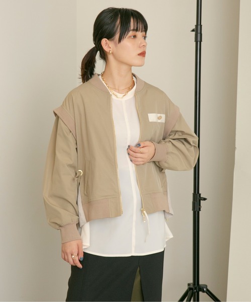 Eimee Law(エイミーロウ)の「バックフリルミリタリーベストブルゾン(ブルゾン・レディース・ブラック/ベージュ/カーキ・38)」の22枚目の写真