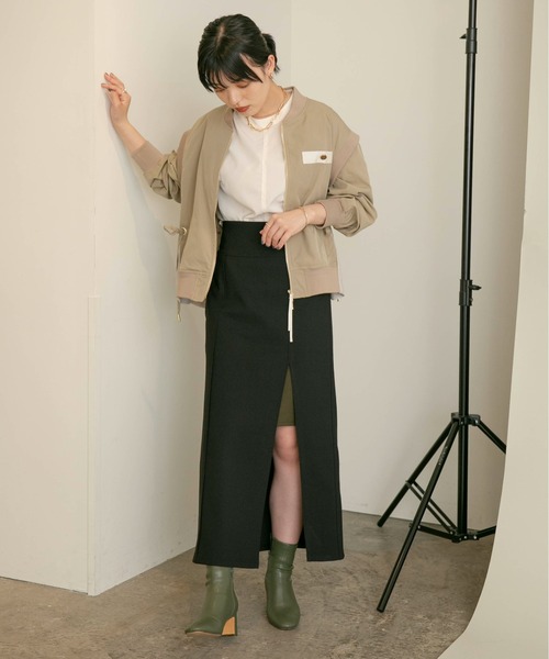 Eimee Law(エイミーロウ)の「バックフリルミリタリーベストブルゾン(ブルゾン・レディース・ブラック/ベージュ/カーキ・38)」の13枚目の写真