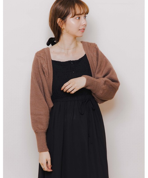 flower(フラワー)の「ケーブルボレロカーディガン(カーディガン/ボレロ・レディース・ブラウン/アイボリー・FREE)」の12枚目の写真