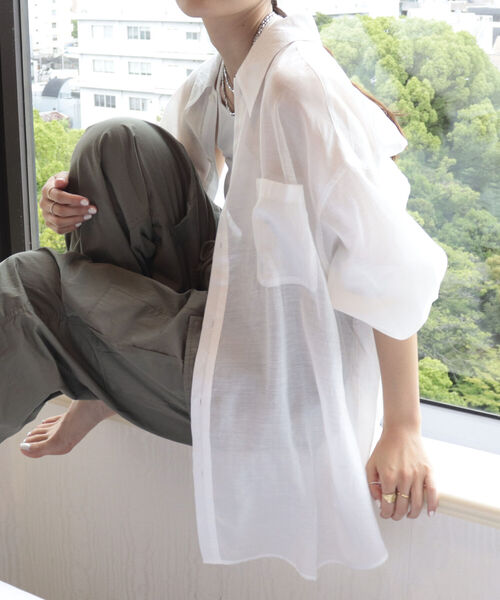 fredy repit（フレディレピ）の「バックスリット シアーシャツ（シャツ/ブラウス・レディース・ブラック/パープル/オフホワイト・38）」の12枚目の写真