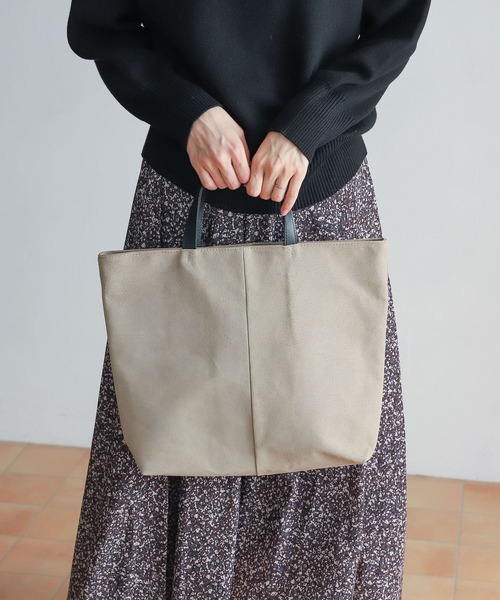 URBAN RESEARCH DOORS（アーバンリサーチドアーズ）の「スエードトート