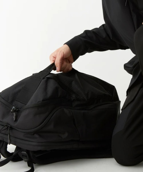 WHITE MOUNTAINEERING（ホワイトマウンテニアリング）の「WM×BRIEFING BACK PACK（バックパック/リュック・メンズ・ブラック・FREE）」の8枚目の写真