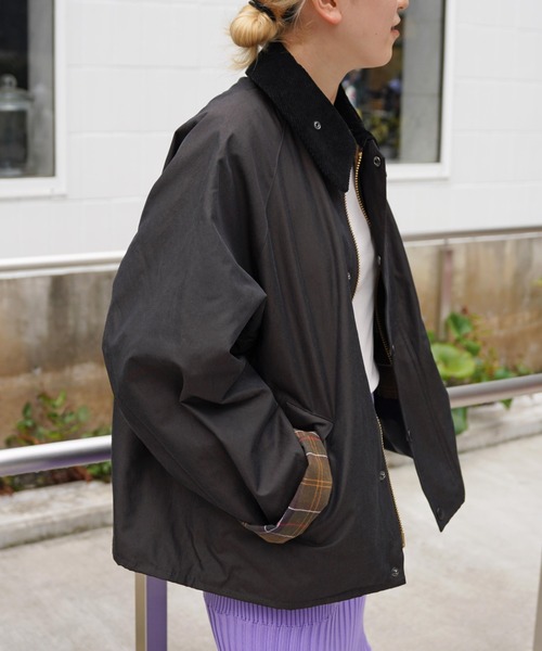 Barbour（バブアー）の「BARBOUR (バブアー) 別注トランスポートジャケット（ブルゾン・レディース・ブラック/セージグリーン・40/38/42/36）」の3枚目の写真