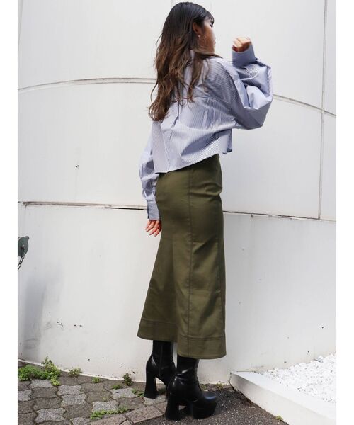 MURUA(ムルーア)の「ステッチフロントマーメイドスカート(スカート・レディース・ブラック/ベージュ/カーキ・1/2)」の19枚目の写真