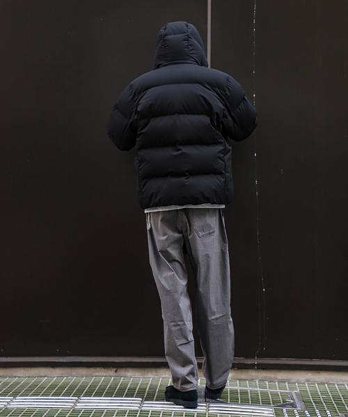 DESCENTE ALLTERRAIN(デサント オルテライン)の「【ALLTERRAIN/オルテライン】別注 水沢ダウン "ビッグスタンドマウンテニア"(ダウンジャケット/コート・メンズ・ブラック・MEDIUM/LARGE/X-LARGE)」の20枚目の写真