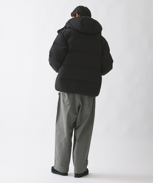 DESCENTE ALLTERRAIN(デサント オルテライン)の「【ALLTERRAIN/オルテライン】別注 水沢ダウン "ビッグスタンドマウンテニア"(ダウンジャケット/コート・メンズ・ブラック・MEDIUM/LARGE/X-LARGE)」の12枚目の写真