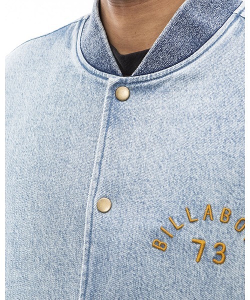BILLABONG（ビラボン）の「BILLABONG メンズ 【WAVE WASHED】 DENIM STADIUM JACKET ジャケット 【2022年秋冬モデル】/ビラボンスタジャン（ブルゾン・メンズ・インディゴブルー/ブルー・MEDIUM/LARGE/X-LARGE/SMALL）」の6枚目の写真