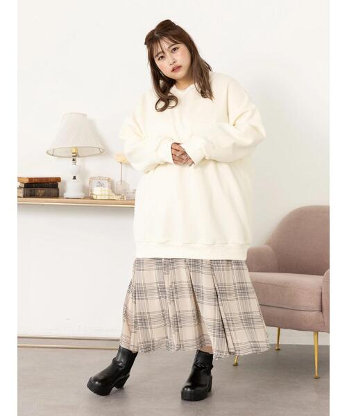 SLURR（スラ―）の「[大きいサイズ]ウラキモウボリュームスリーブチュニック（スウェット・レディース・モカ/チャコールグレー/アイボリー/ミント・L）」の22枚目の写真