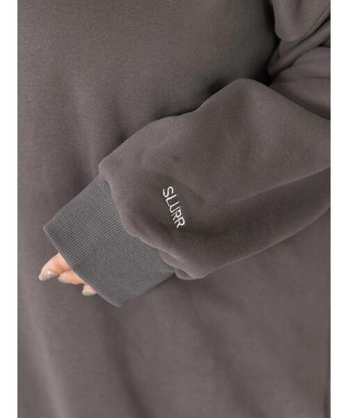 SLURR（スラ―）の「[大きいサイズ]ウラキモウボリュームスリーブチュニック（スウェット・レディース・モカ/チャコールグレー/アイボリー/ミント・L）」の17枚目の写真