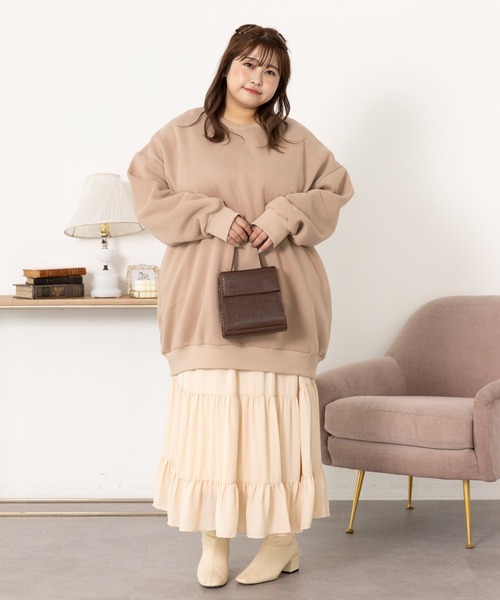 SLURR（スラ―）の「[大きいサイズ]ウラキモウボリュームスリーブチュニック（スウェット・レディース・モカ/チャコールグレー/アイボリー/ミント・L）」の8枚目の写真