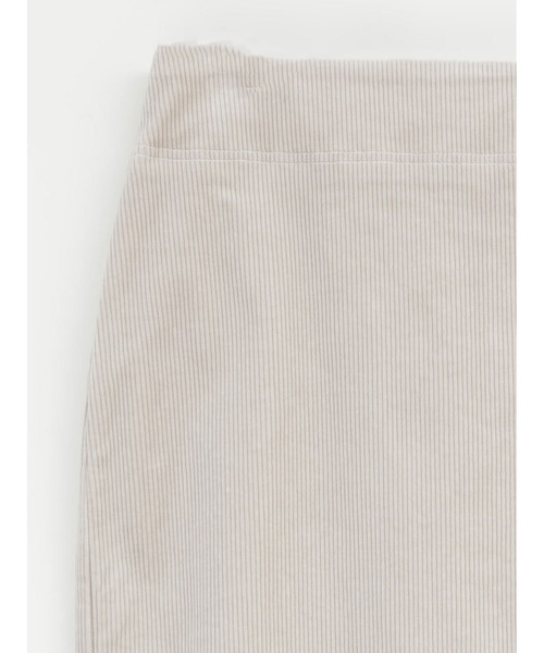 enchainement(アンシェヌマン)の「Corduroy Stretch SK(スカート・レディース・ベージュ/チャコールグレー/オフホワイト・1/2)」の4枚目の写真