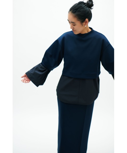 emmi（エミ）の「【emmi atelier】金子綾 ダンボールクロップド