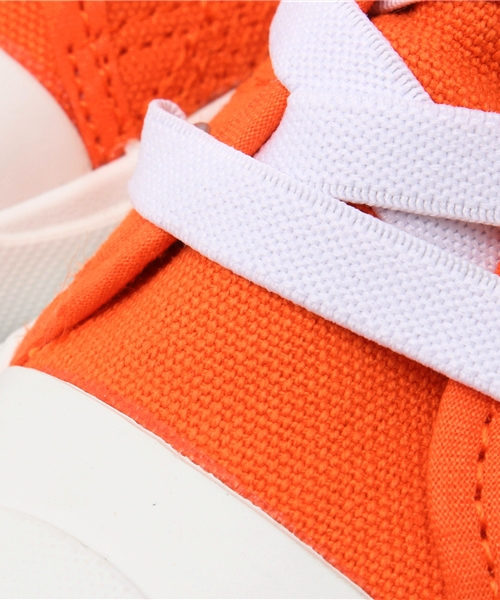 CONVERSE(コンバース)の「CONVERSE:KID’S JACK PURCELL(スニーカー・キッズ・ホワイト/オレンジ・18/17/19/20/15 /21/16)」の5枚目の写真