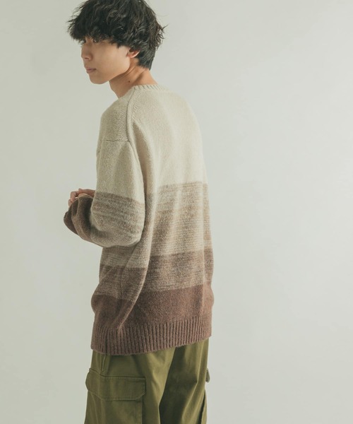 FORK&SPOON(フォークアンドスプーン)の「FORK&SPOON グラデーションニットプルオーバー(ニット/セーター・メンズ・ホワイト系その他/ブルー系その他・4/5)」の11枚目の写真