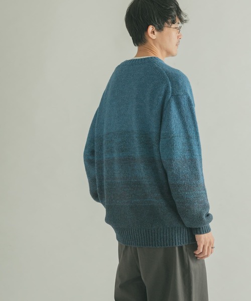 FORK&SPOON(フォークアンドスプーン)の「FORK&SPOON グラデーションニットプルオーバー(ニット/セーター・メンズ・ホワイト系その他/ブルー系その他・4/5)」の21枚目の写真