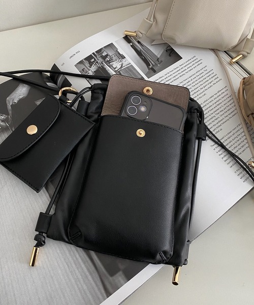 DouDou（ドゥドゥ）の「巾着スマホショルダー（ショルダーバッグ・レディース・アイボリー/ブラック/ベージュ・FREE）」の5枚目の写真