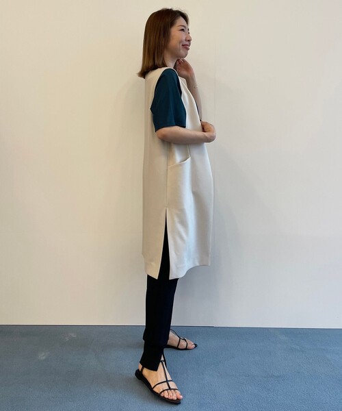 UNFILO(アンフィーロ)の「【新色追加!/接触冷感】マイビューティ フォルムTシャツ(Tシャツ/カットソー・レディース・ライトイエロー系/ネイビー系2/ベージュ系2/ホワイト系2/ブラック系/黄土色系・X-LARGE)」の18枚目の写真