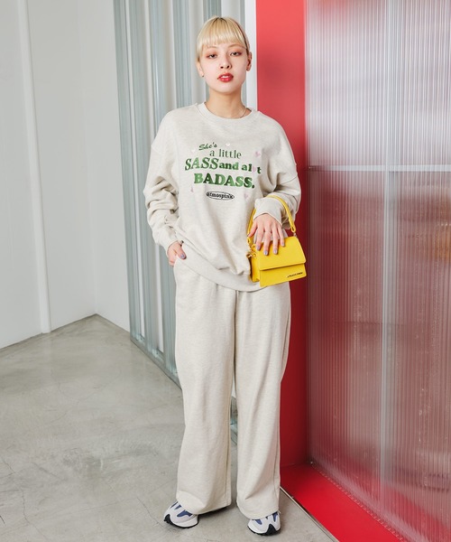 NEW BALANCE（ニューバランス）の「New Balance MS327CZ（スニーカー・レディース・グレー・22.5cm/23.0cm/23.5cm/24.0cm/24.5cm/25.0cm）」の2枚目の写真