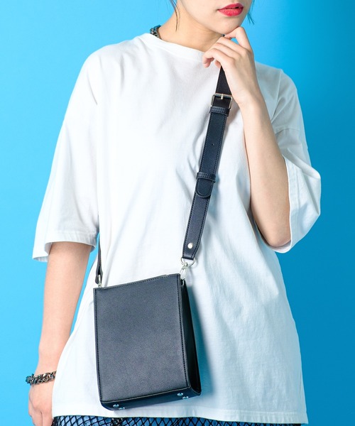 an meets zakka レザーショルダーミニボックスバッグ（ショルダー